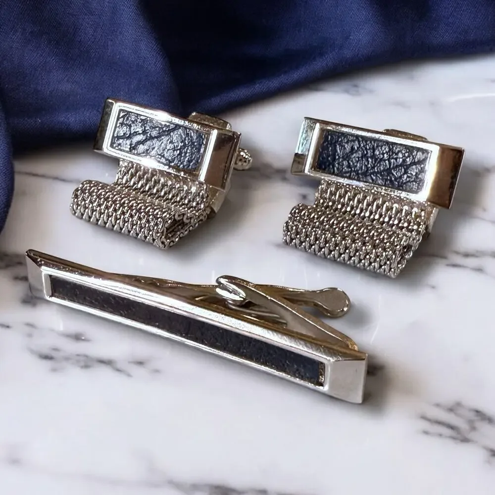 VTG Hickok Cufflinks and Tie Bar Silver Tone Blue Center Wraparound Bullet Back